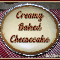 Creamy Baked Cheesecake @ Huddlenet.com