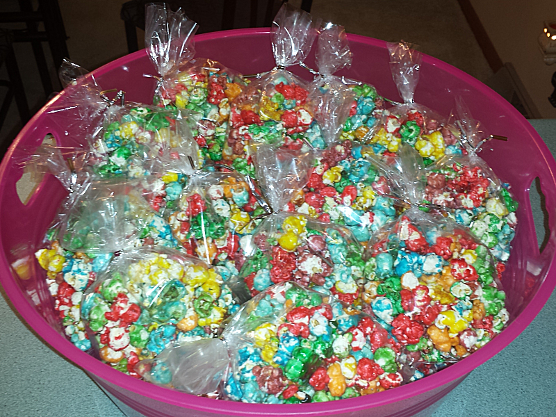 Rainbow Popcorn - Bagged popcorn Rainbow Popcorn - Bagged popcorn